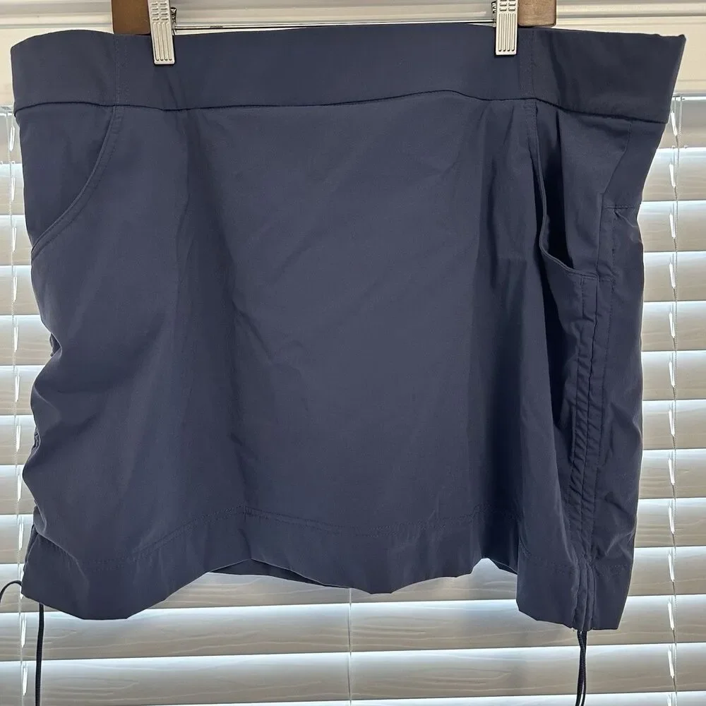 Columbia Women’s Hiking Skort Size 2X Blue Stretch Outdoor Skirt Built-In Shorts